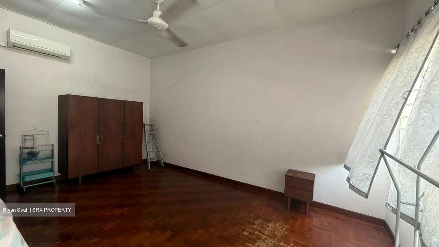 Mandarin Park (D21), Terrace #561186331